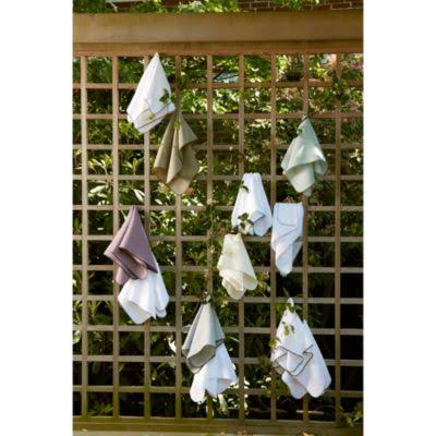 Silver Tablecloth D15519