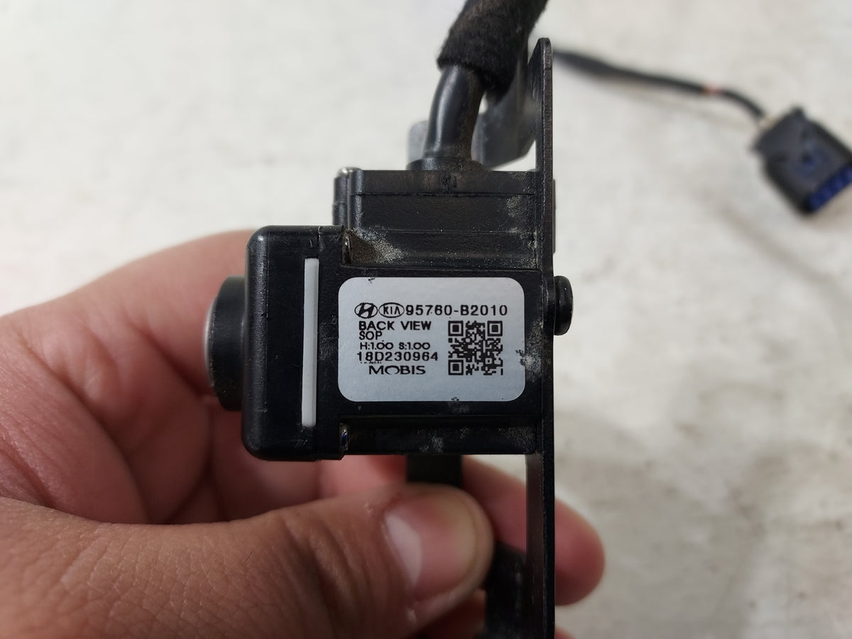 Rear View Camera R6437