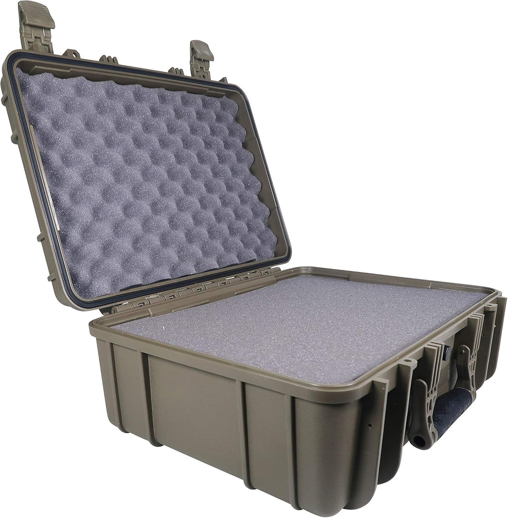 18 Medium Waterproof Protective Hard Case with Foam, Green R436