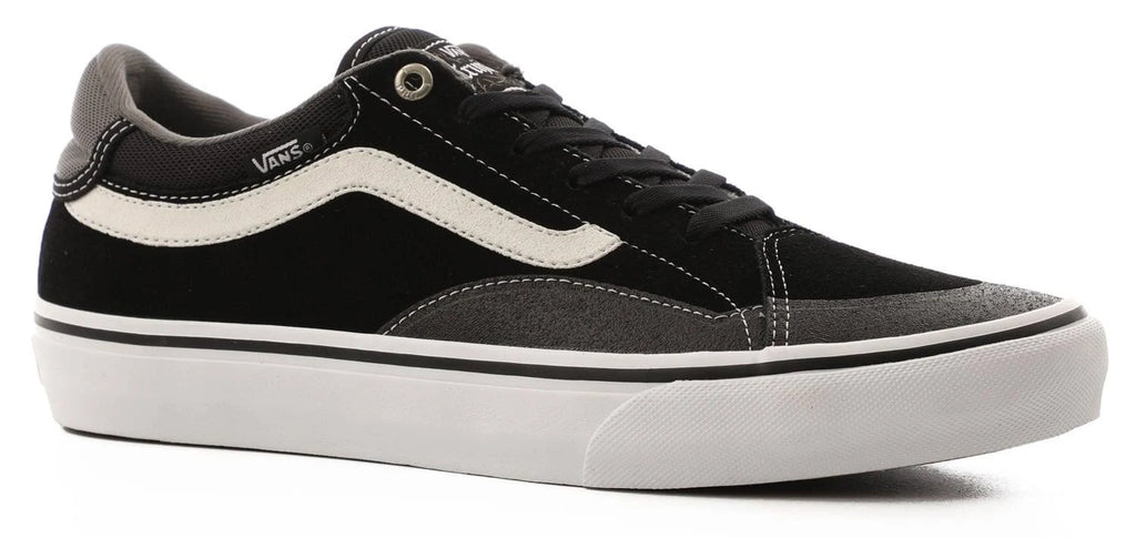 Black/White Advanced Skate Shoes L59427
