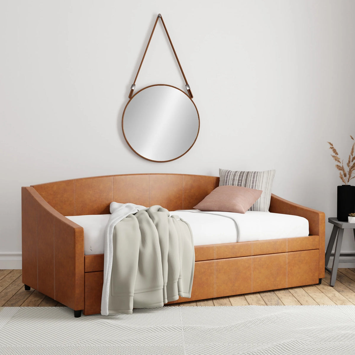 Saddle Upholstered Twin Daybed with Trundle I49205