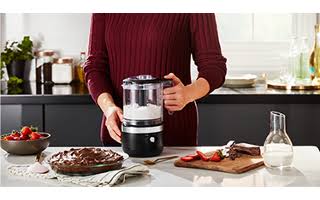 White Cordless Food Chopper X685390