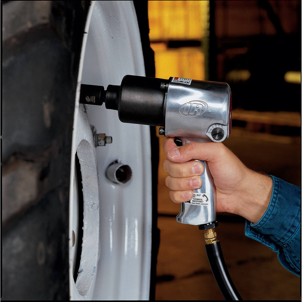 1/2 Inch Drive Air Impact Wrench, 600 Ft./Lbs. Torque Z78390