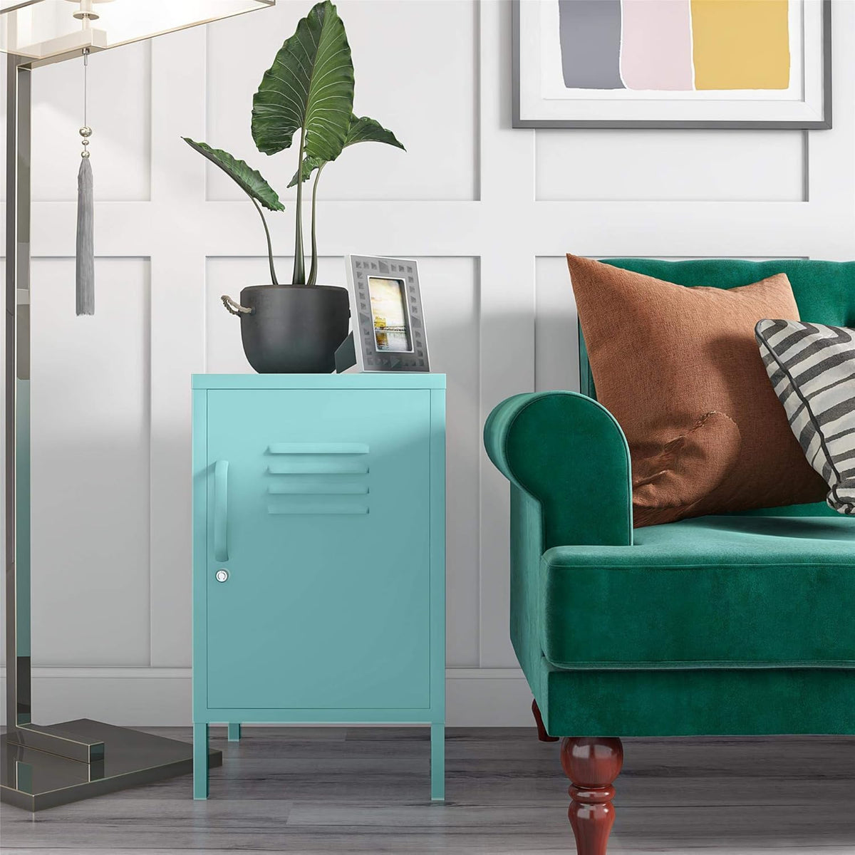 Mint Metal End Table Q3362