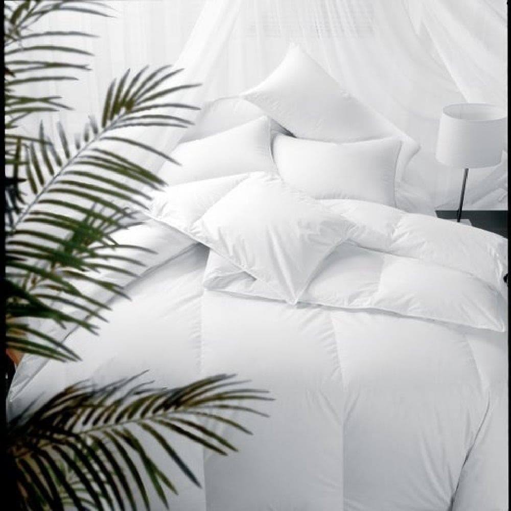 White Cotton Sateen Down Alternative Comforter Full - Queen X490
