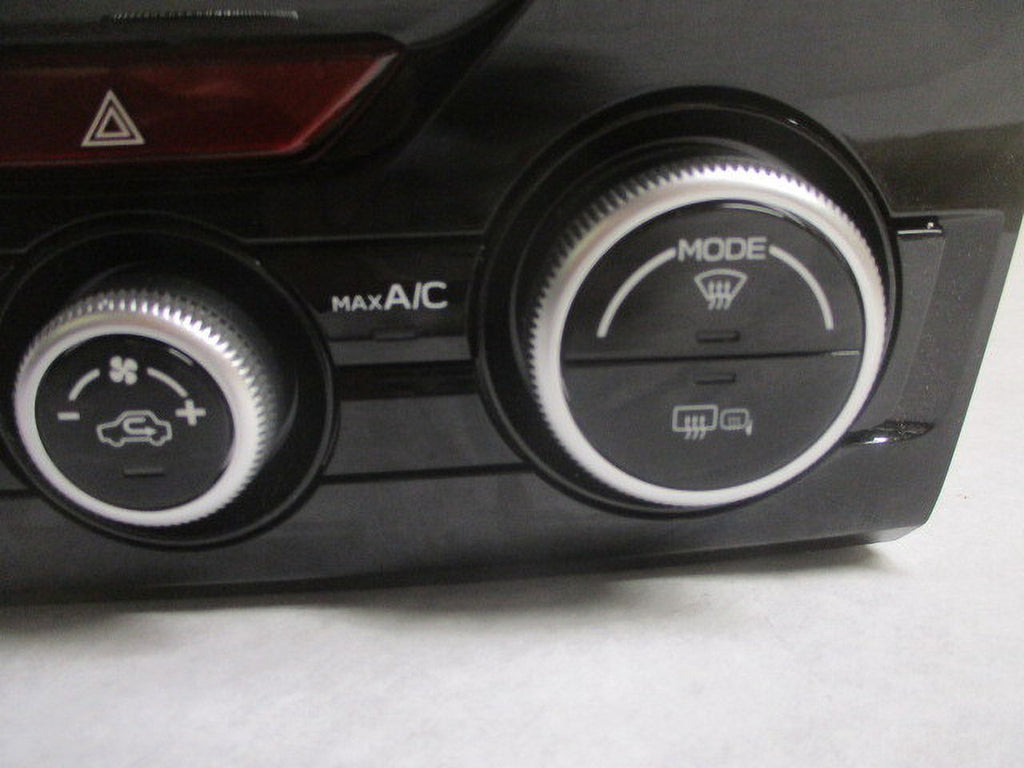 Pre-Owned 2022 Subaru Forester Automatic Climate AC Heater Control R313
