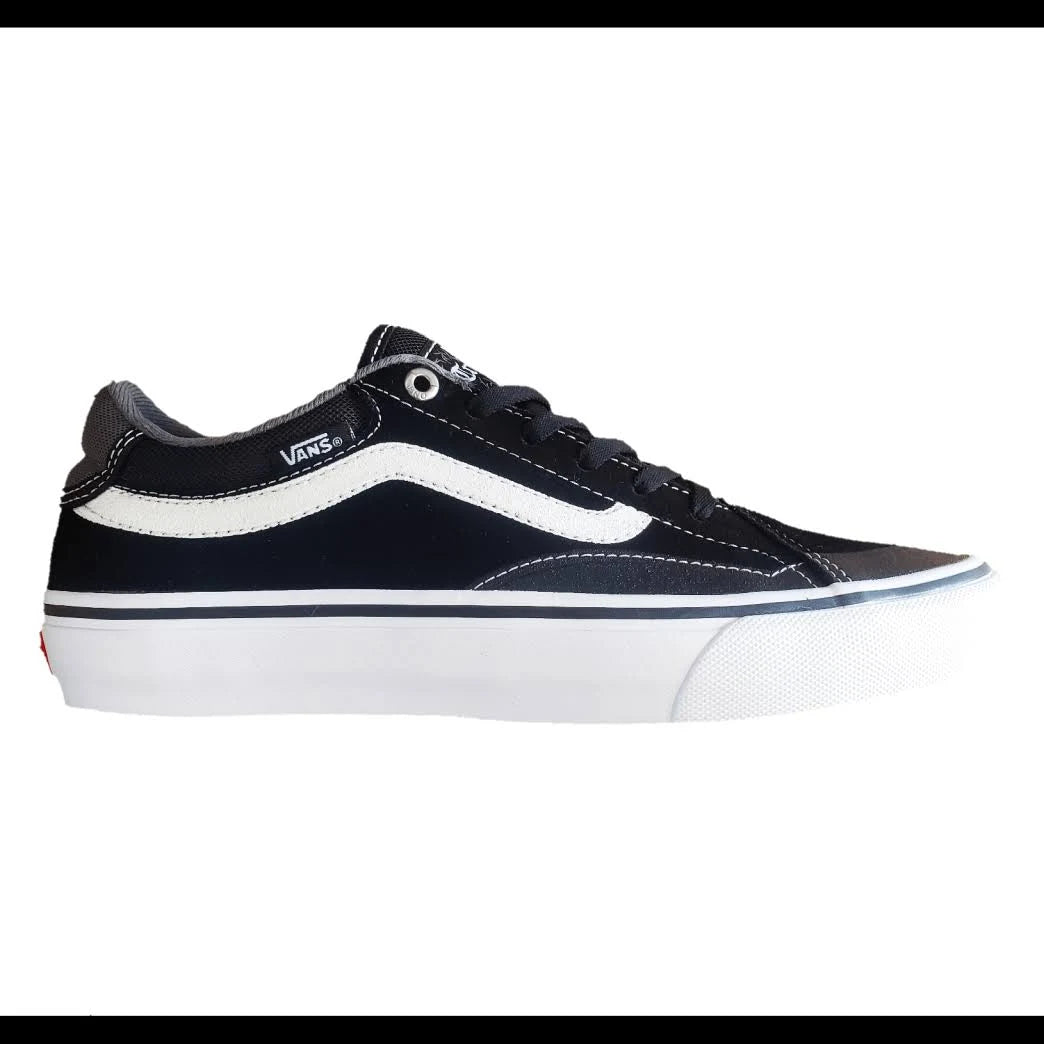 Black/White Advanced Skate Shoes L59427