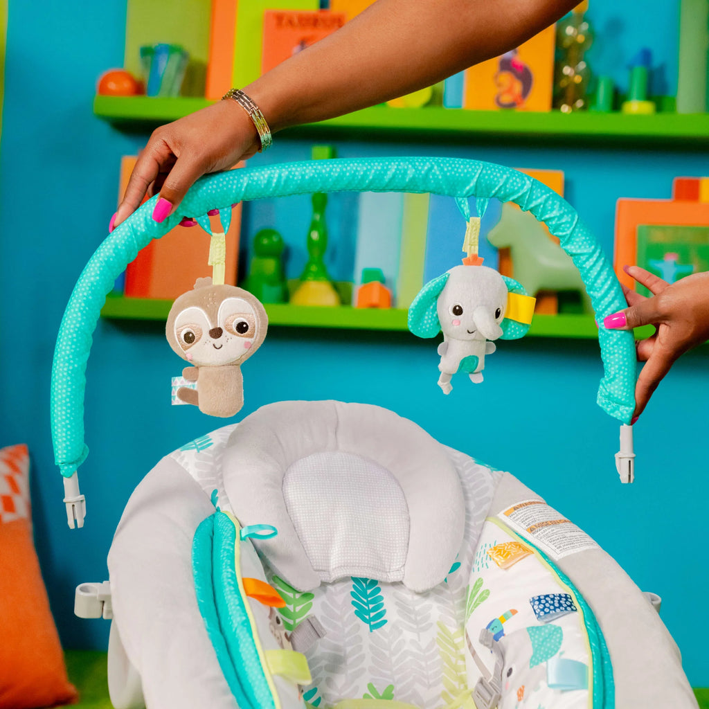 Comfy Baby Bouncer with Vibrating Infant Seat Y538
