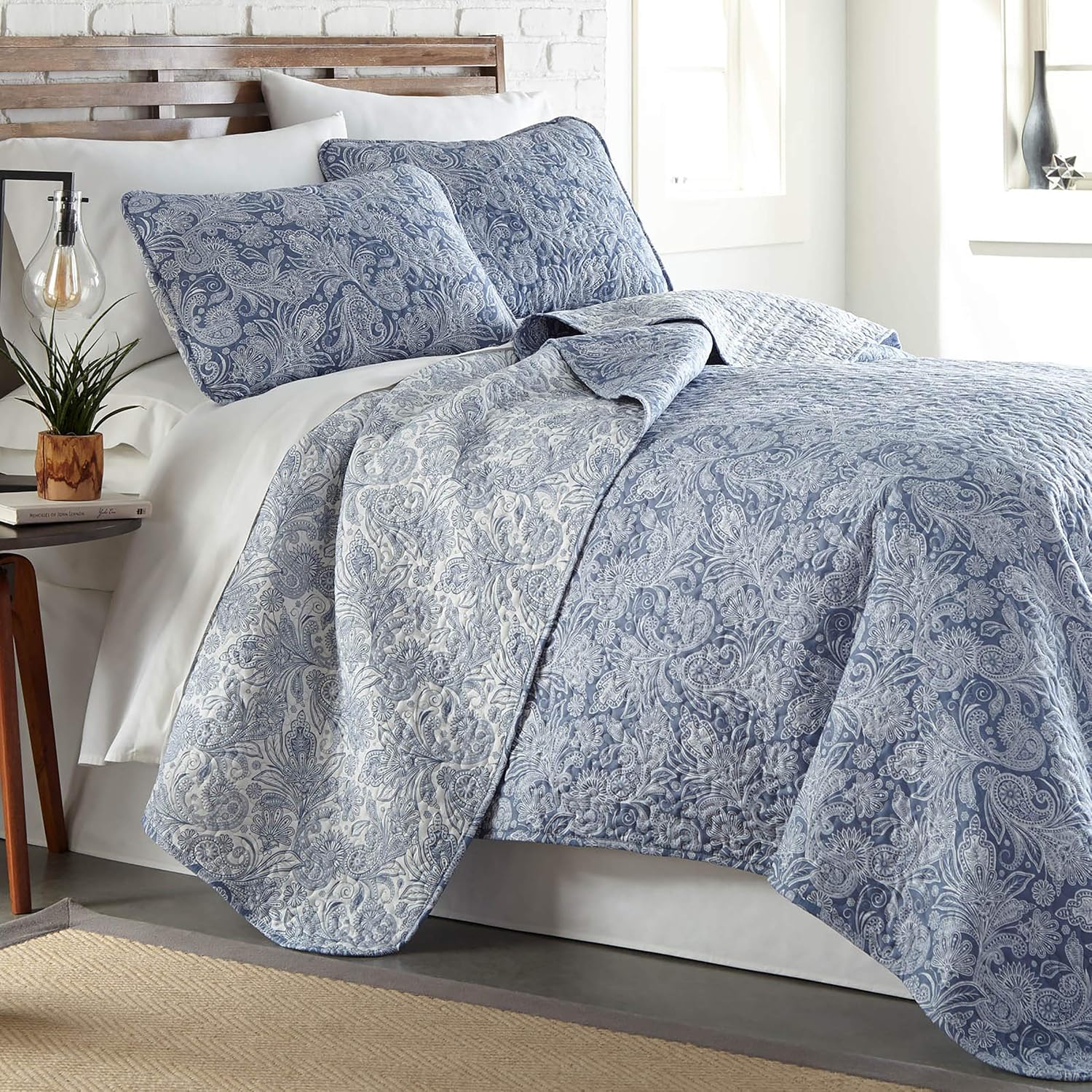 Aqua Oversized Quilt Cover Set with 2 Shams X416