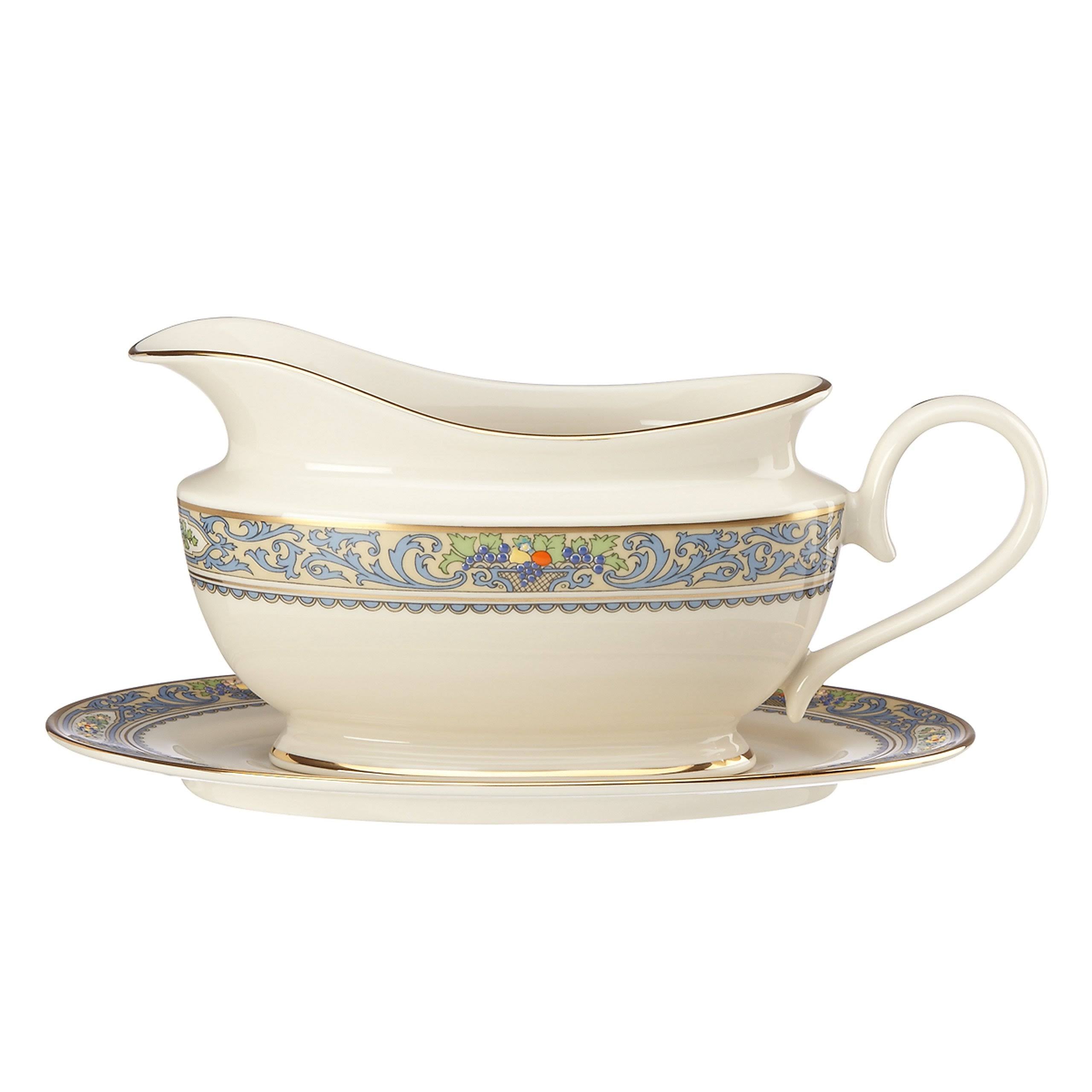 Sauce Boat and Stand Y3829
