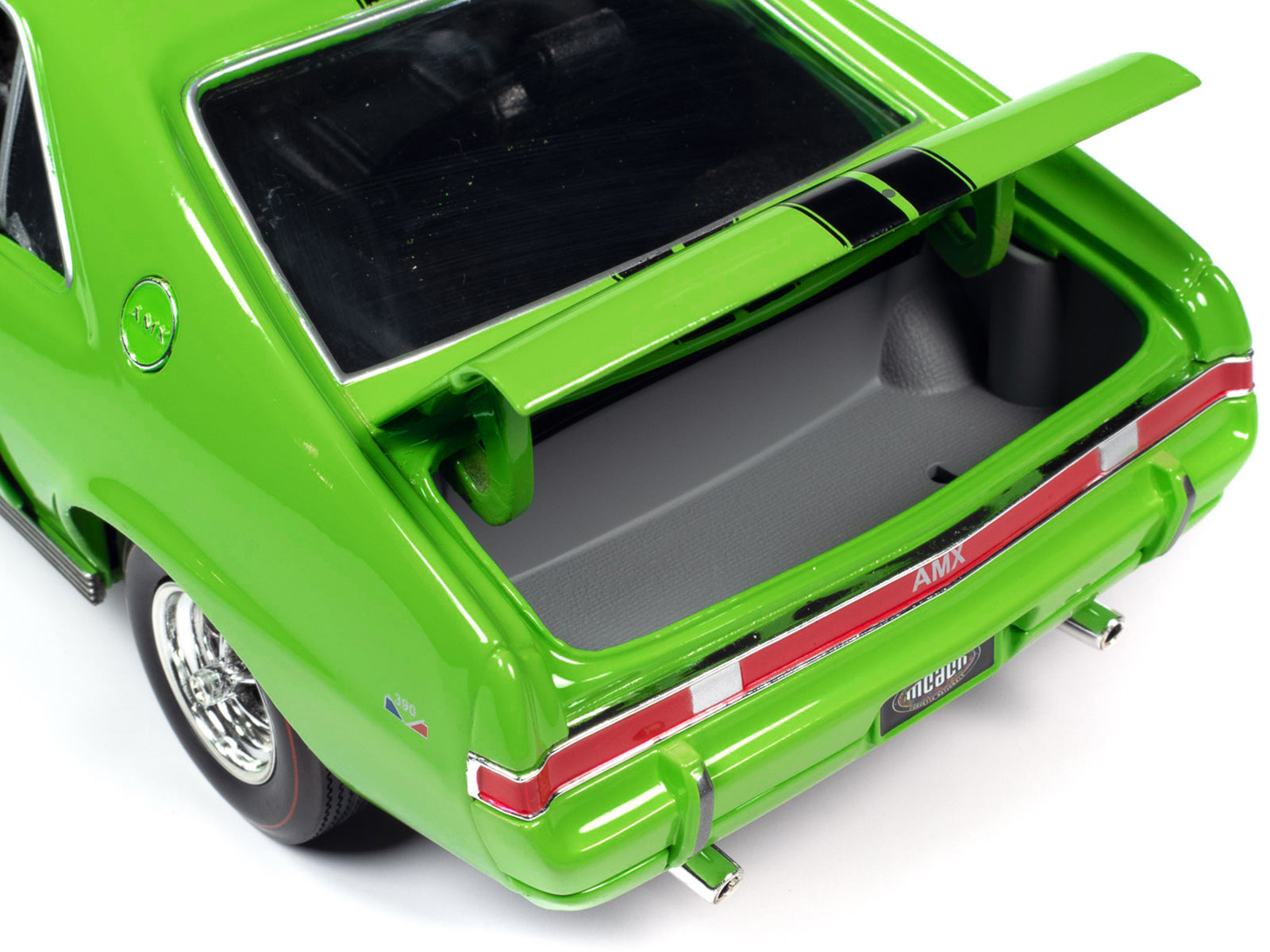 1/18 Diecast Model Car W27443