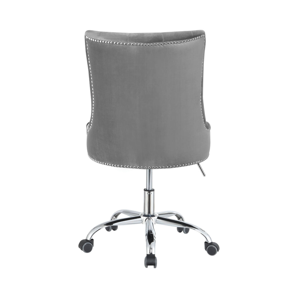 Gray and Silver Office Chair with Casters B2835