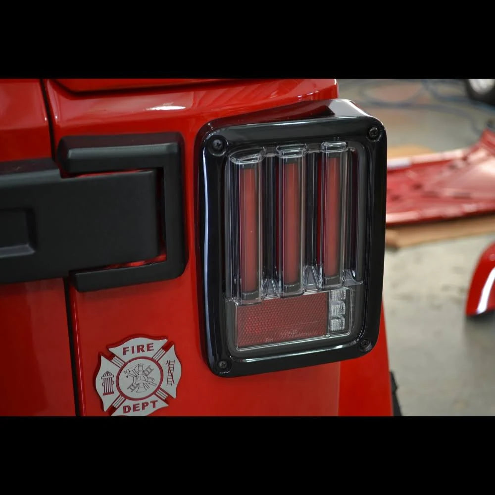Clear Lens Tail Lights LED F7087